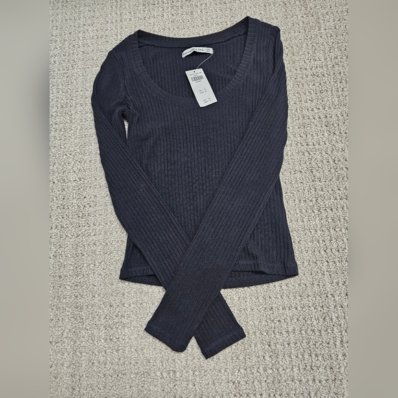 Abercrombie & Fitch Womens Black long sleeve shirt - Picture 3 of 5